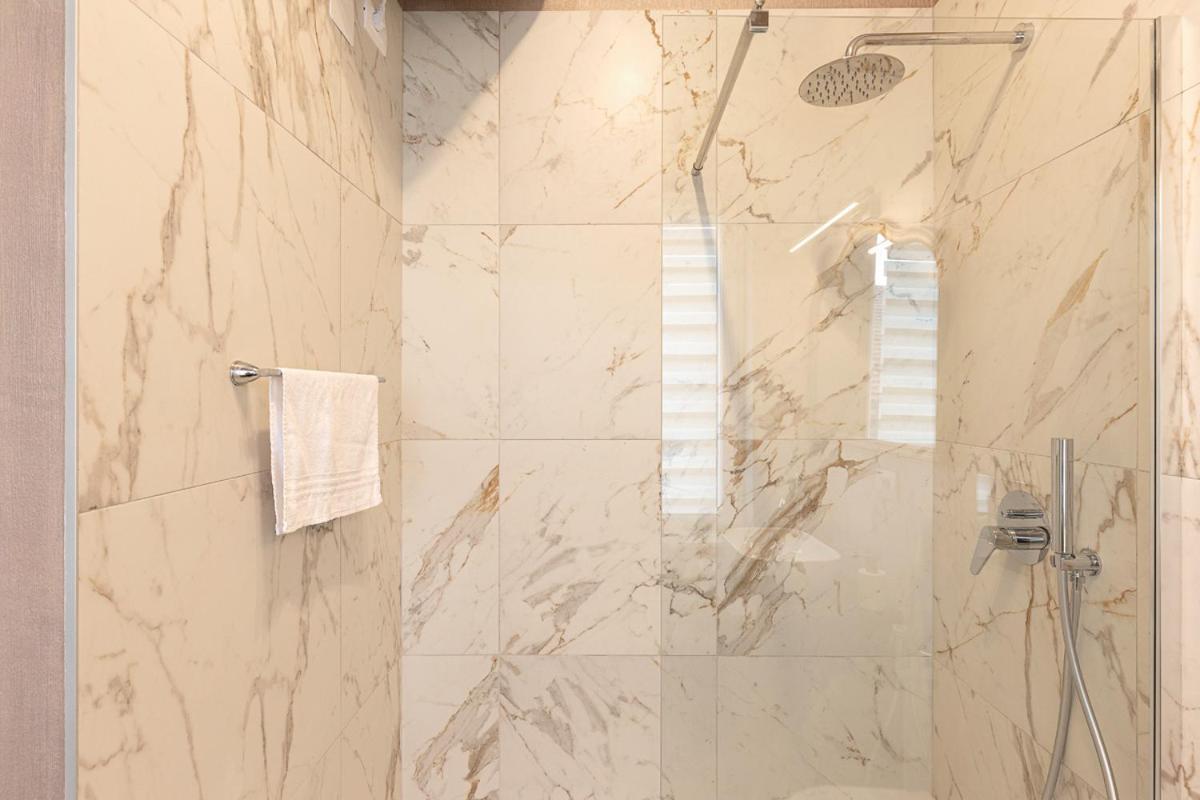 Apartamento Leopoldo Baveno Exterior foto